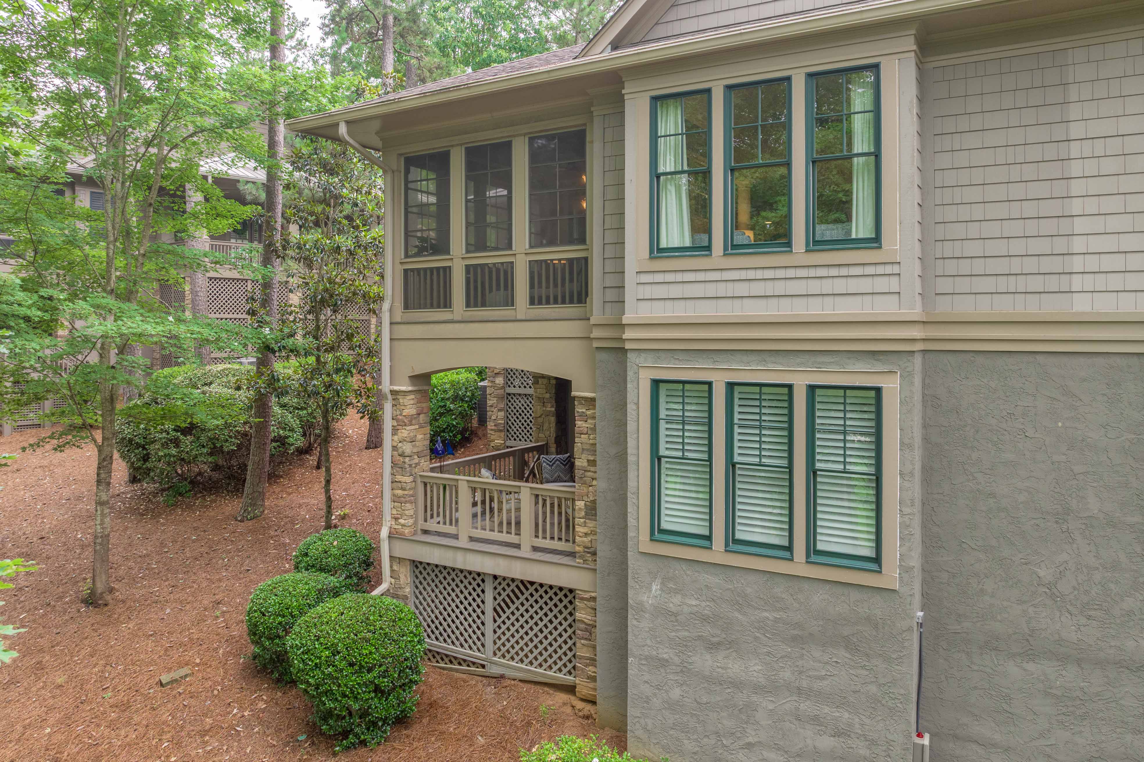 1020 Sallie's View image 2